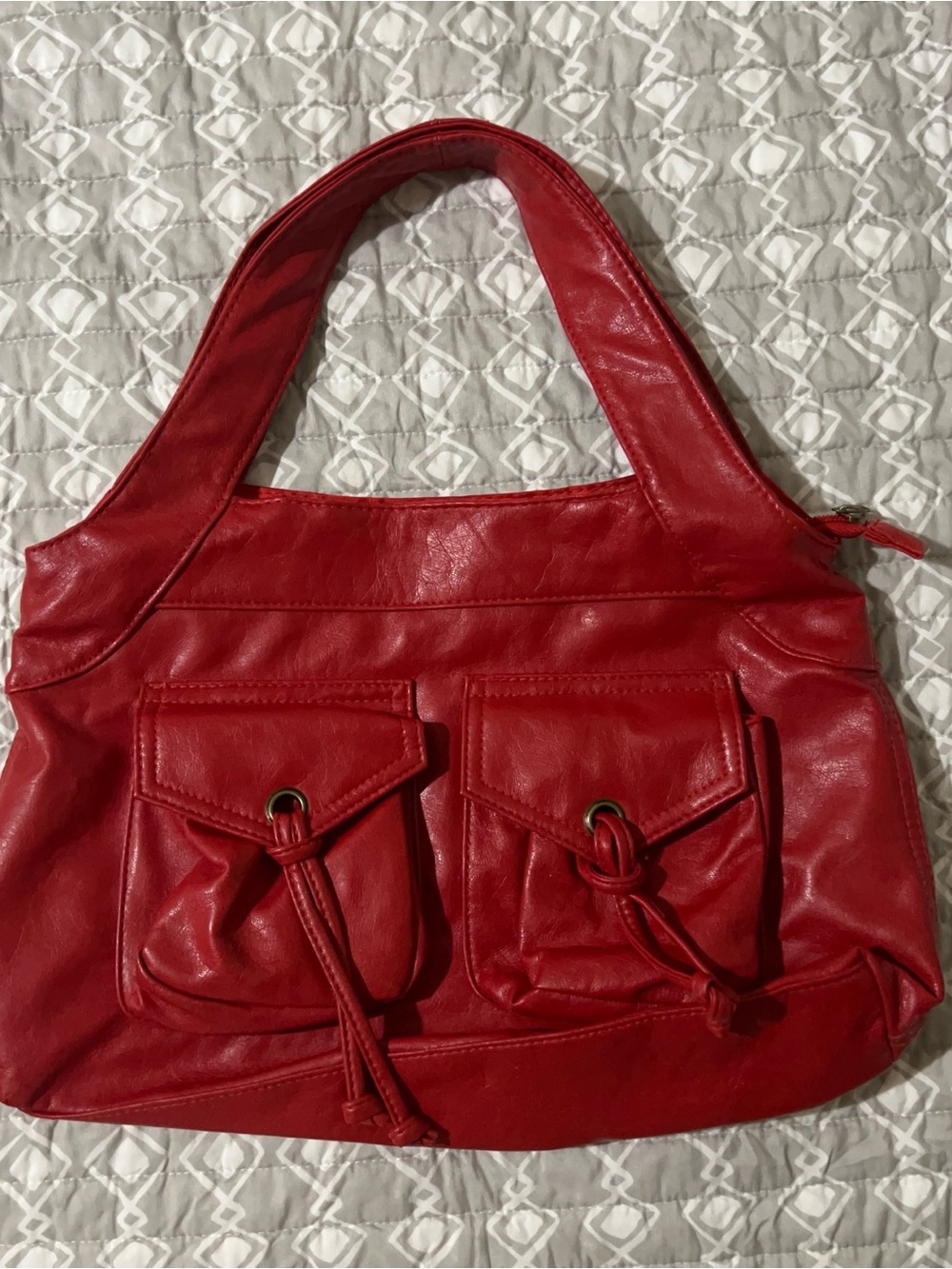Red Knot-Accent Shoulder Bag